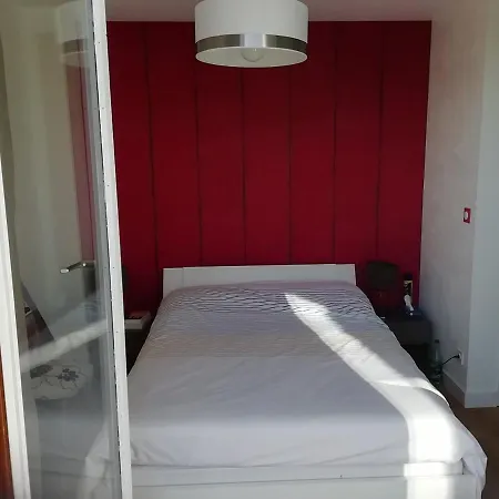Iris Villa